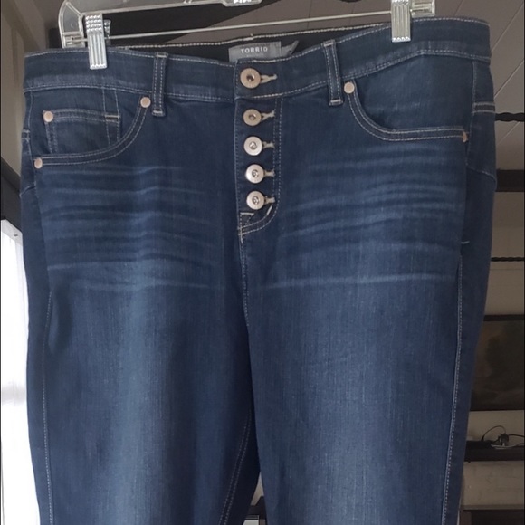 Plus size Skinny Jeans - Picture 2 of 6